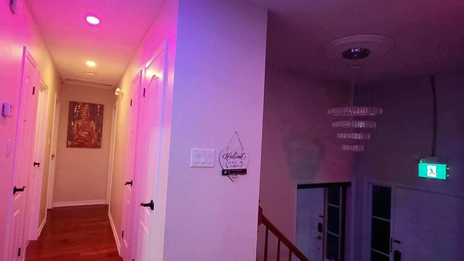 Niagara Falls Villa With Private Pool, Hottub, Water View And Breakfast